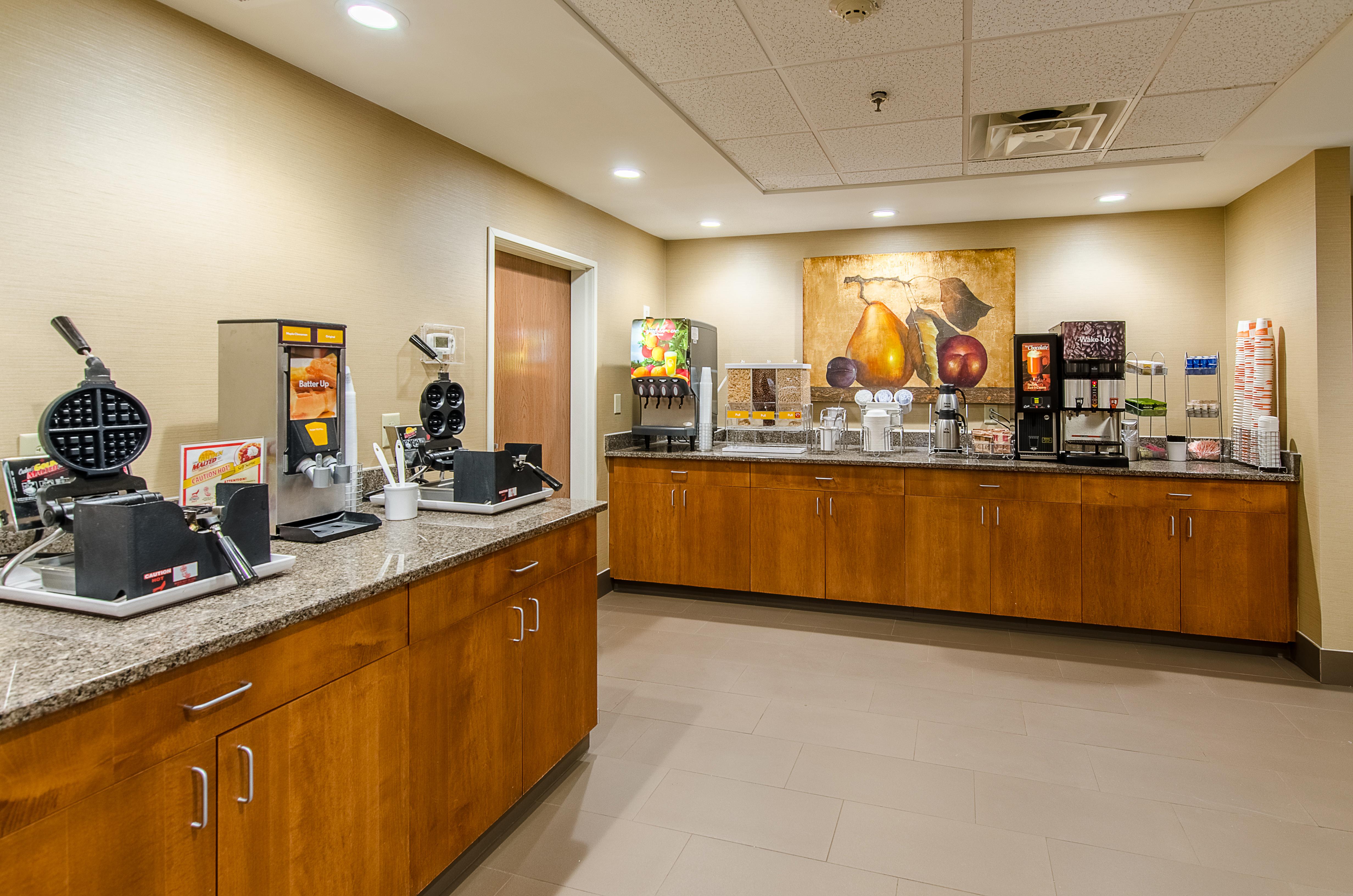 Comfort Suites Wytheville Buitenkant foto