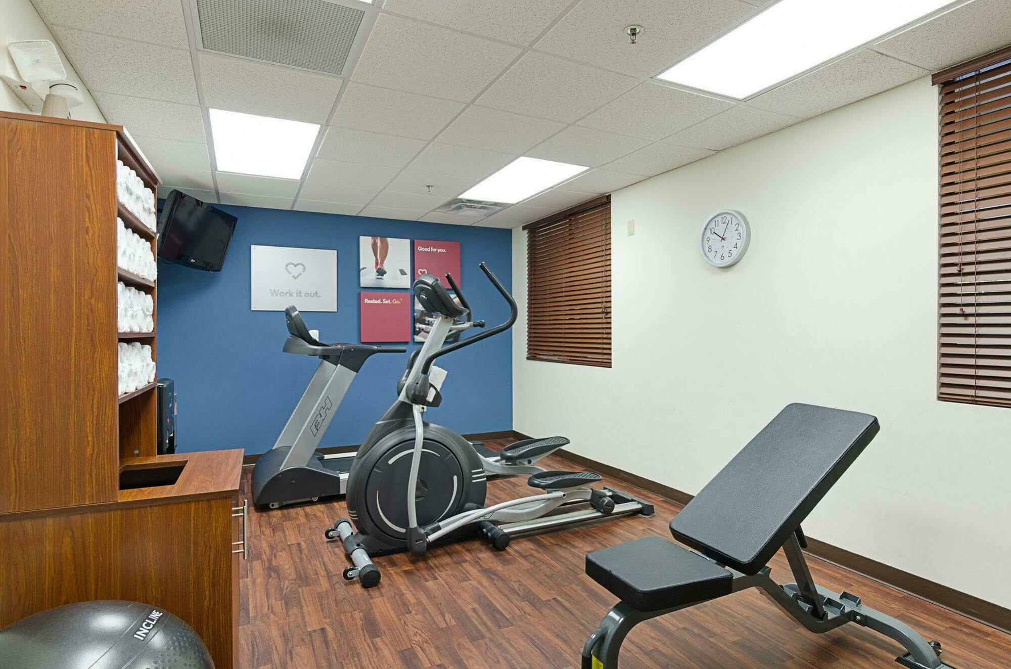 Comfort Suites Wytheville Buitenkant foto